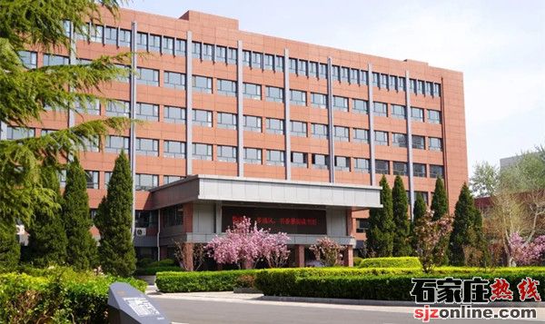 河北工程技師學(xué)院2023年春季招生簡(jiǎn)章