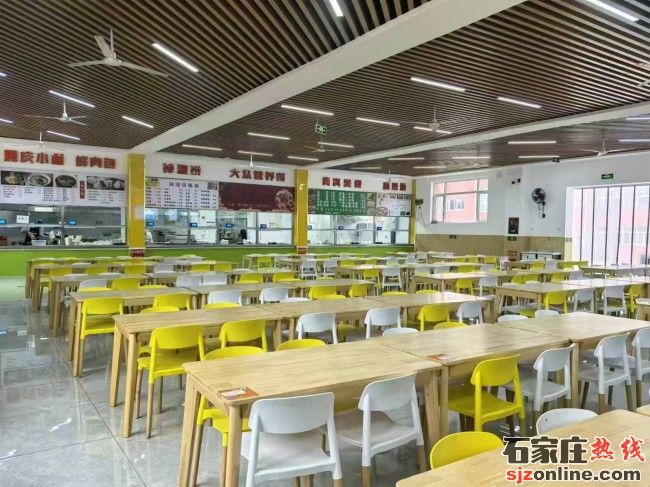 河北同仁醫(yī)專臥龍校區(qū)學(xué)生食堂